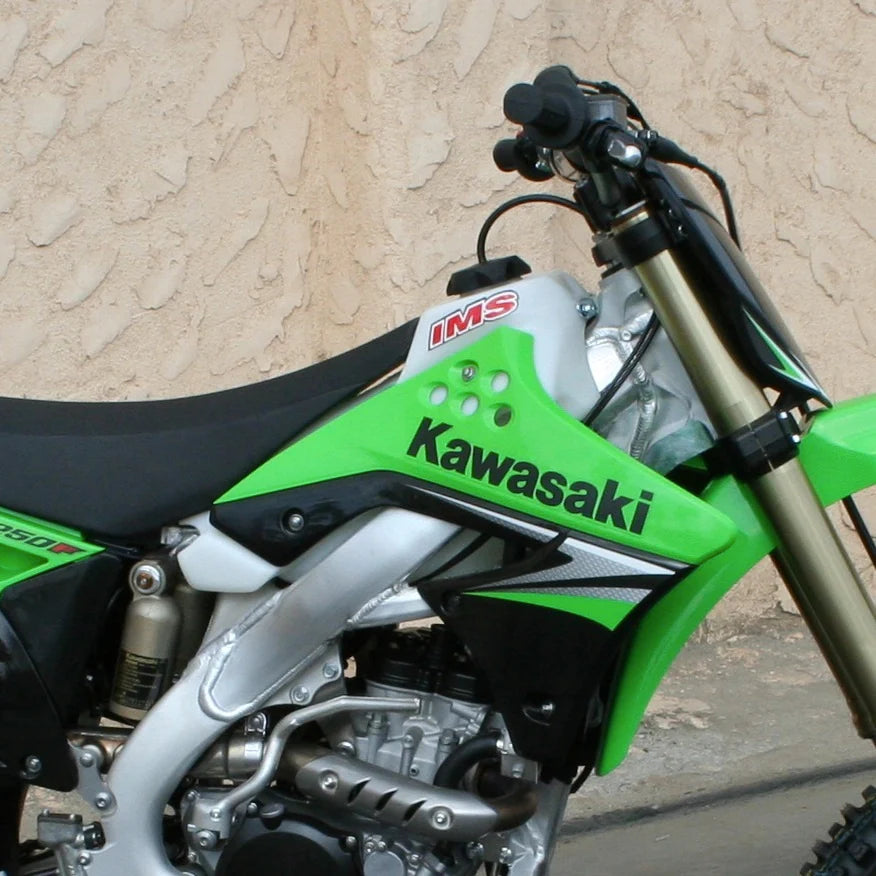 KX250F ビッグタンク IMF製かな(カワサキ用)｜売買されたオークション情報、yahooの商品情報をアーカイブ公開 - オークファン パーツ