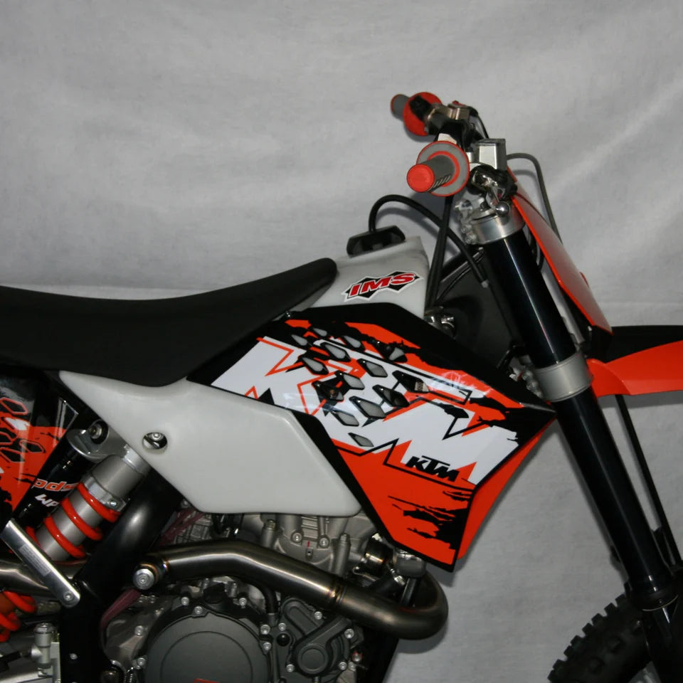 (2007-2010) KTM 250SX-F / 450SX-F / 505SX-F / 250XC-F / 450EXC / 450XC / 505XC-F / 530EXC / 400XC-W / 450XC-W 3.2 GAL IMS FUEL TANK (CHECK YEAR/MODEL OPTIONS)